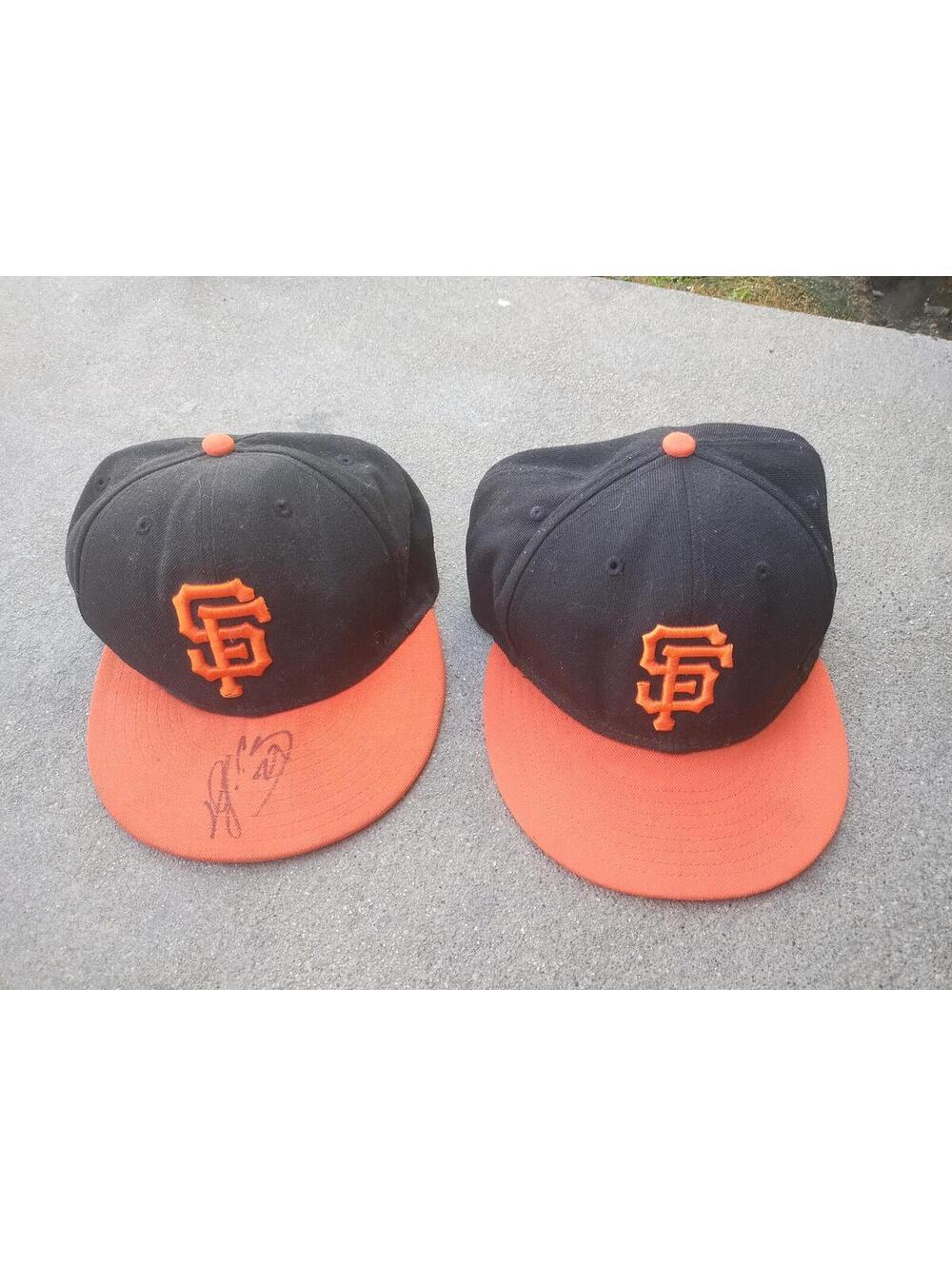 San Francisco Giants‎ autographed Hector Sanchez fitted hat
